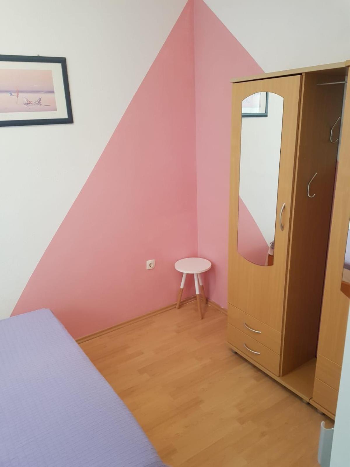 Apartmani Dekovic Primosten Bagian luar foto