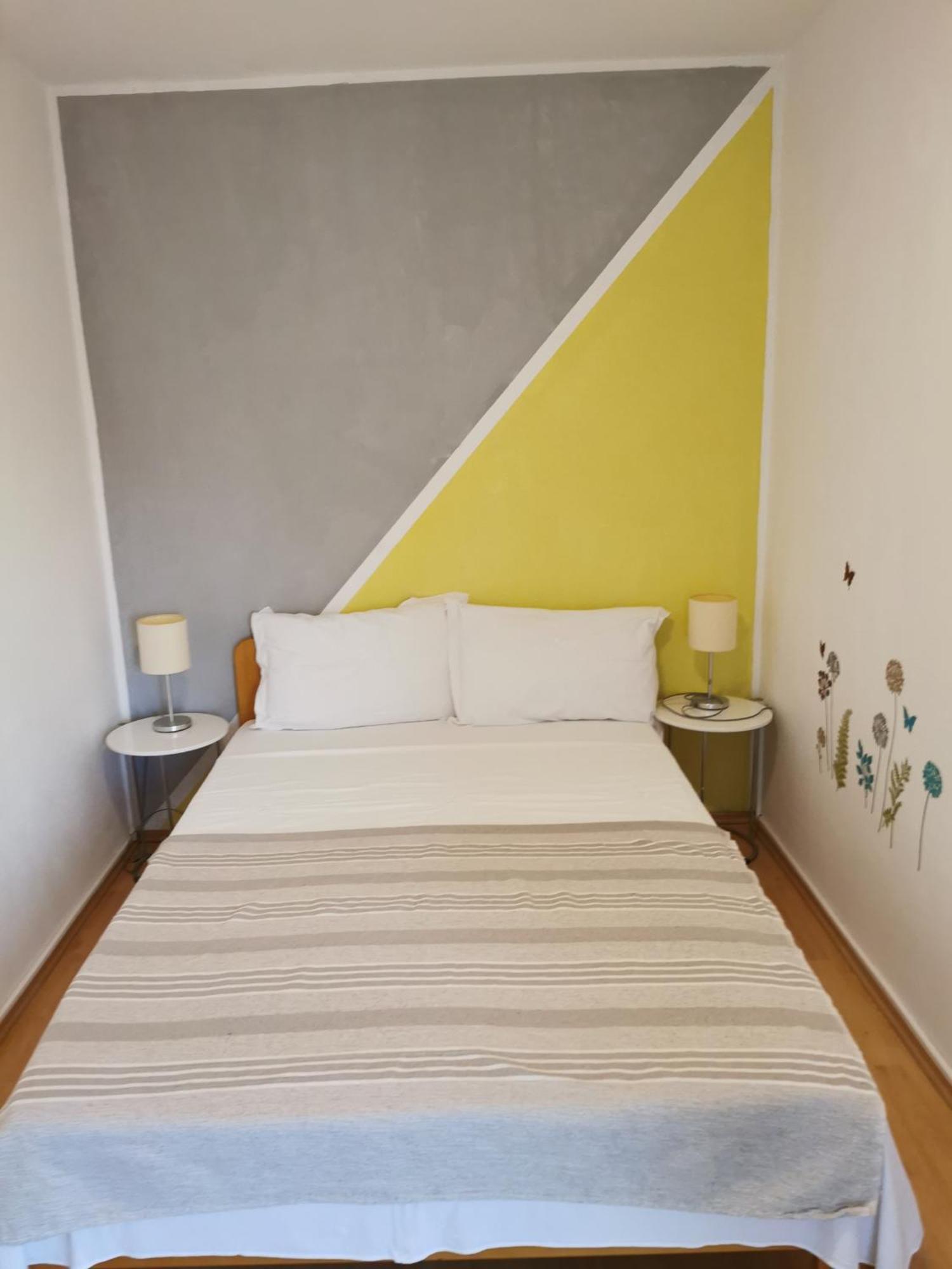 Apartmani Dekovic Primosten Ruang foto