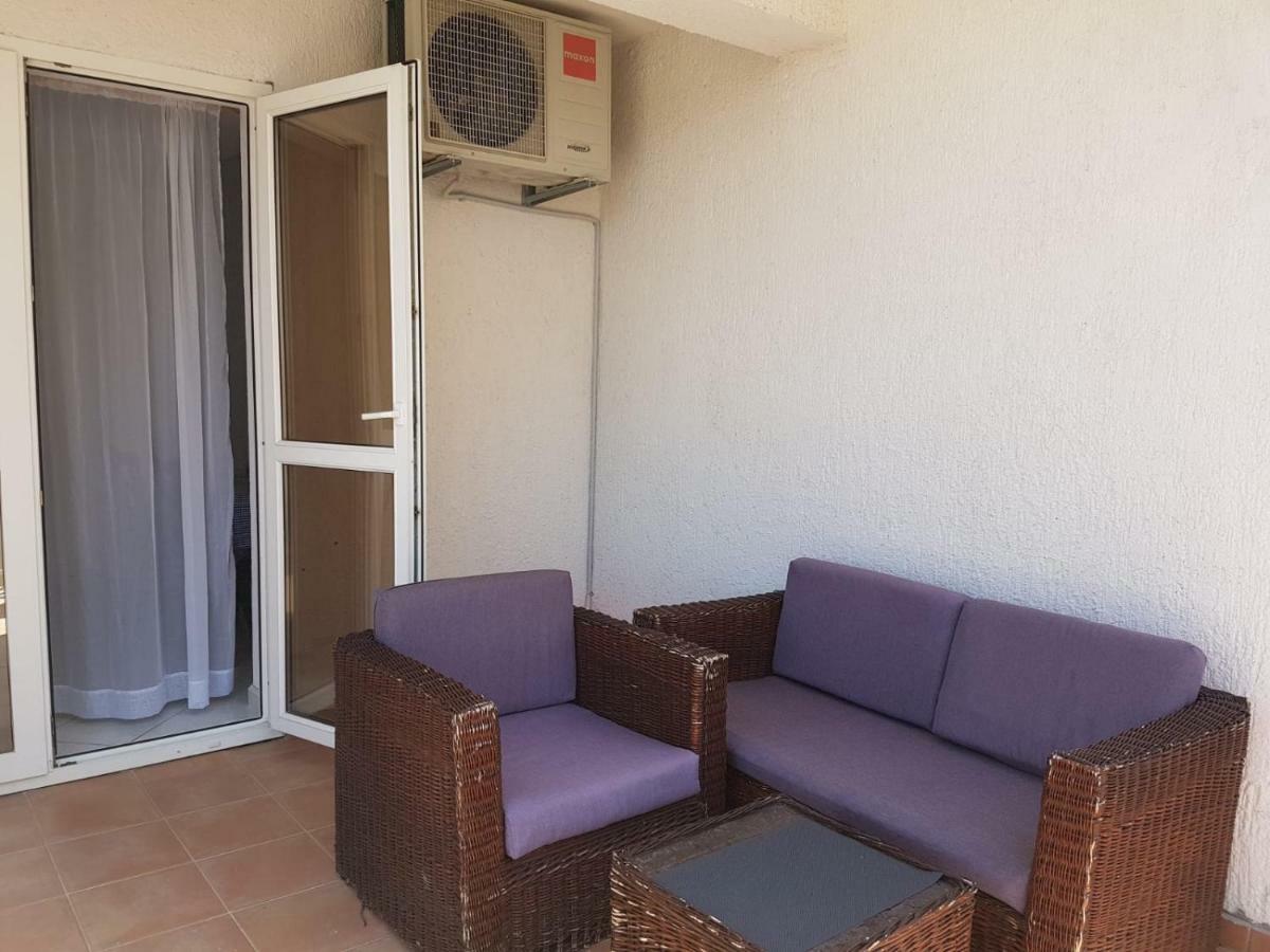 Apartmani Dekovic Primosten Bagian luar foto